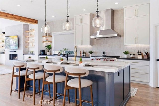 21 Portmarnoch Court, Laguna Hills, CA 92679