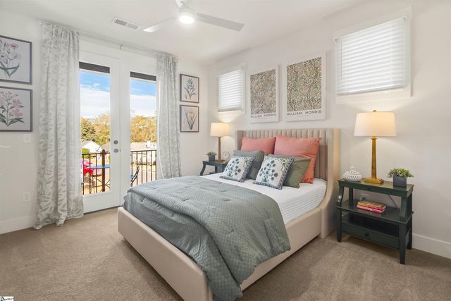 9 Hawthorne Lane Unit 105, Greenville, SC 29605