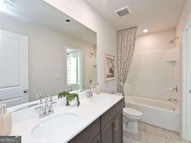 1643 Villageside Court, Lawrenceville, GA 30043