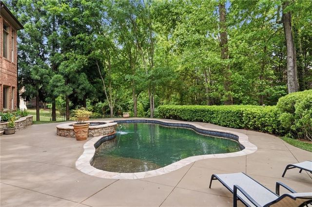 8340 Colonial Place, Duluth, GA 30097