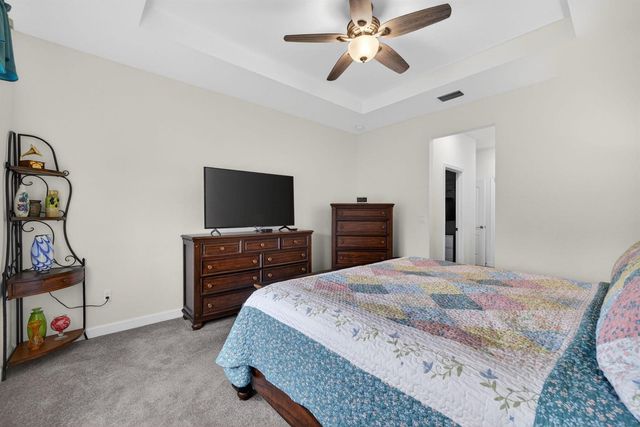 7697 NW Greenbank Circle, Port St. Lucie, FL 34987