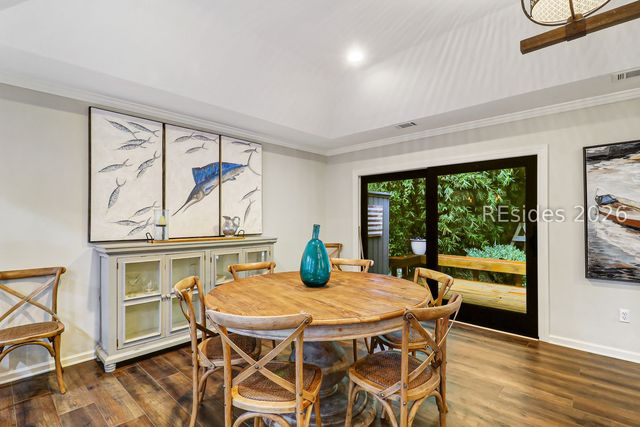 52 Otter Rd, Hilton Head Island, SC 29928