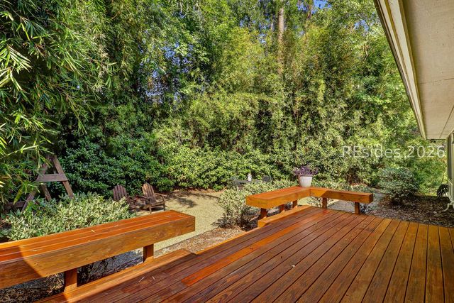 52 Otter Rd, Hilton Head Island, SC 29928