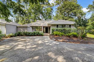 52 Otter Rd, Hilton Head Island, SC 29928