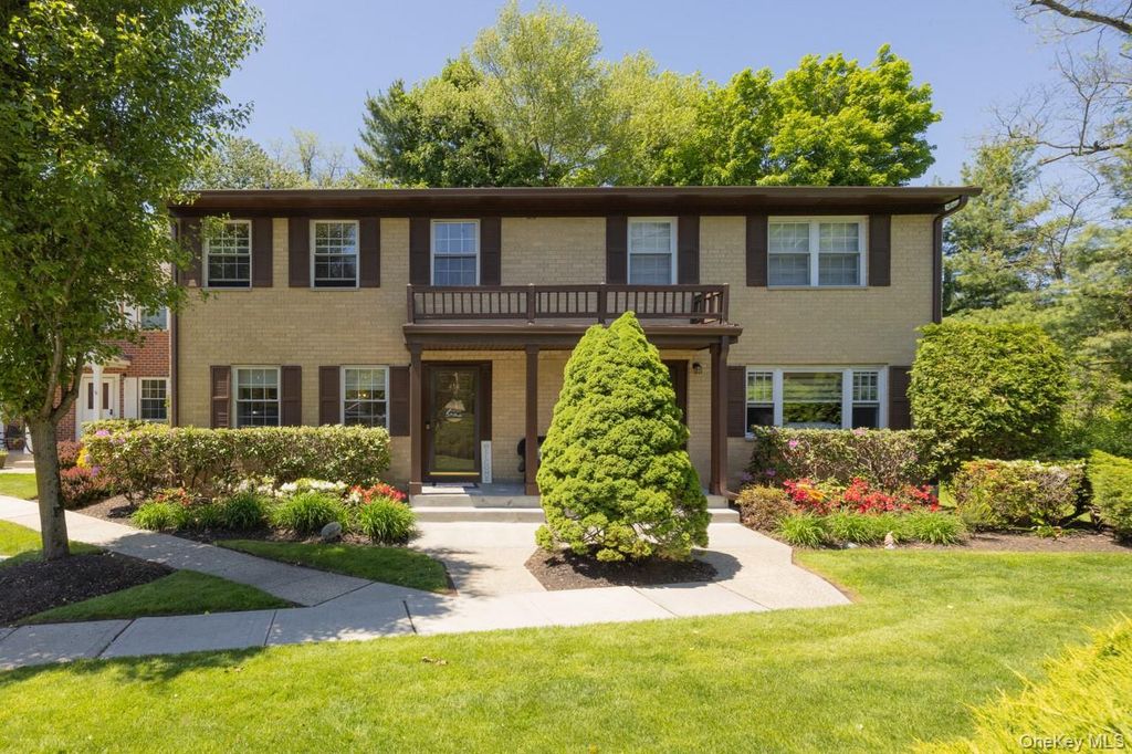 414 Pawnee Court, Suffern, NY 10901 — photo 2