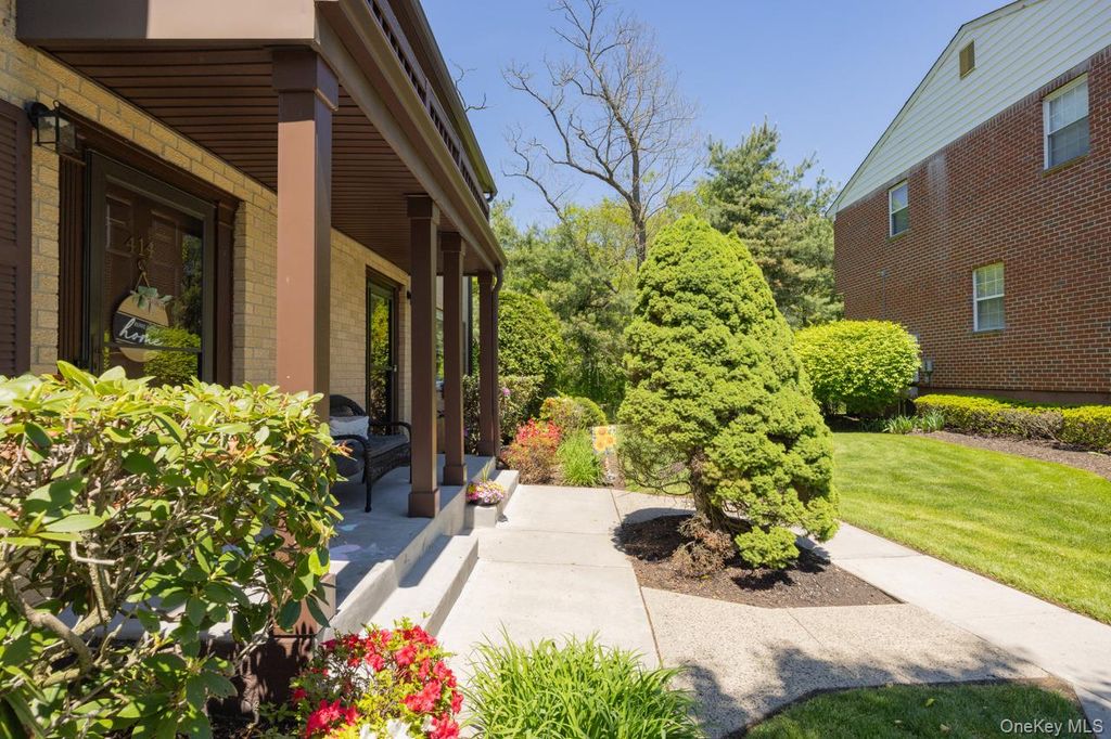 414 Pawnee Court, Suffern, NY 10901 — photo 4