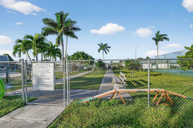 2638 Gately Drive E 90, West Palm Beach, FL 33415