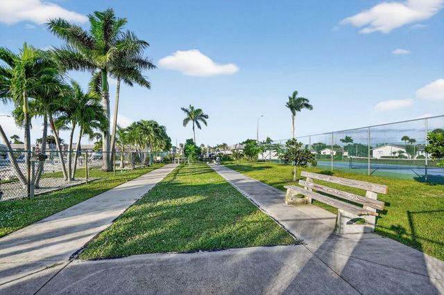 2638 Gately Drive E 90, West Palm Beach, FL 33415