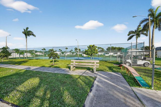 2638 Gately Drive E 90, West Palm Beach, FL 33415