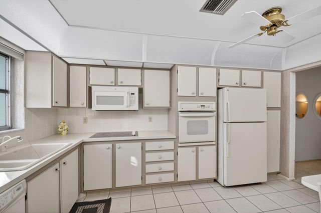 2638 Gately Drive E 90, West Palm Beach, FL 33415