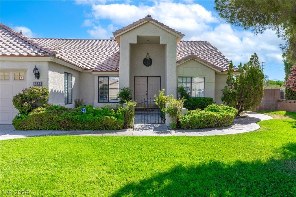3616 Fox Glen Parkway, Las Vegas, NV 89108 — exterior
