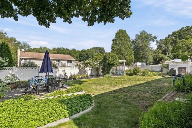 1 Will Sawyer St, Peabody, MA 01960