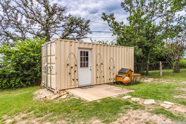 103 AMBER DR, Comfort, TX 78013