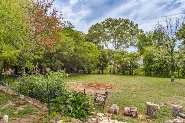 103 AMBER DR, Comfort, TX 78013