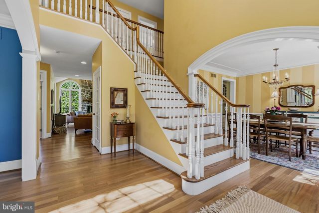19 W BRANCH LN, West Chester, PA 19382