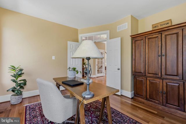19 W BRANCH LN, West Chester, PA 19382