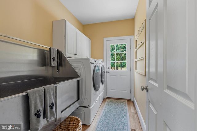 19 W BRANCH LN, West Chester, PA 19382