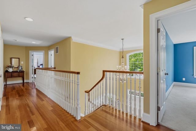 19 W BRANCH LN, West Chester, PA 19382