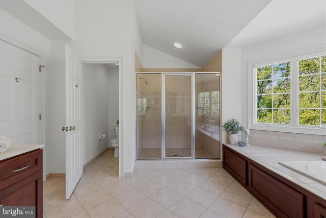 19 W BRANCH LN, West Chester, PA 19382