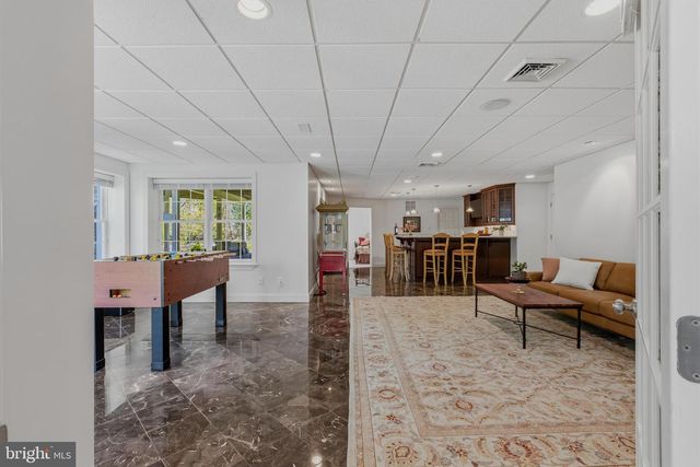 19 W BRANCH LN, West Chester, PA 19382