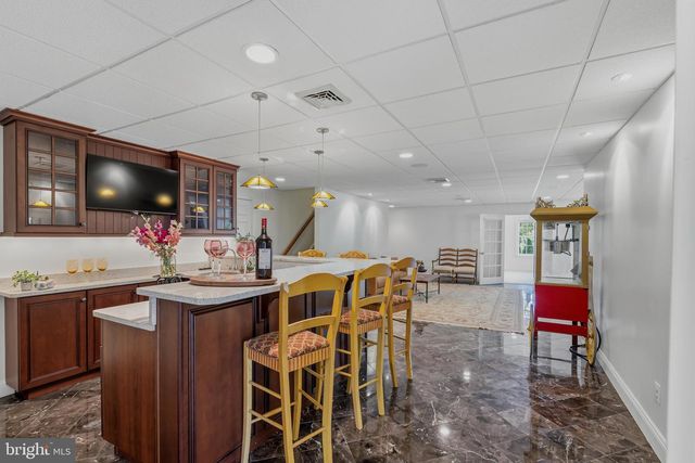 19 W BRANCH LN, West Chester, PA 19382