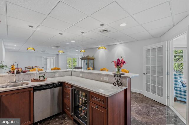 19 W BRANCH LN, West Chester, PA 19382