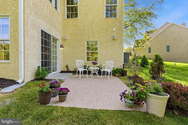 19 W BRANCH LN, West Chester, PA 19382