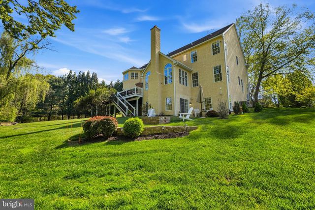 19 W BRANCH LN, West Chester, PA 19382
