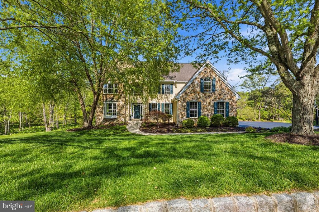 19 W BRANCH LN, West Chester, PA 19382