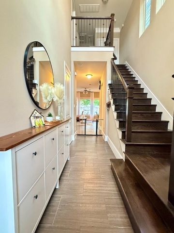 8809 Ashbloom Lane, Houston, TX 77080