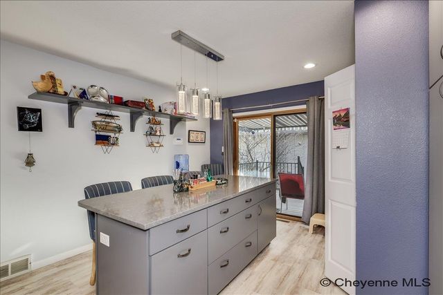 5419 HYNDS BLVD, Cheyenne, WY 82009