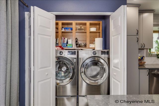 5419 HYNDS BLVD, Cheyenne, WY 82009