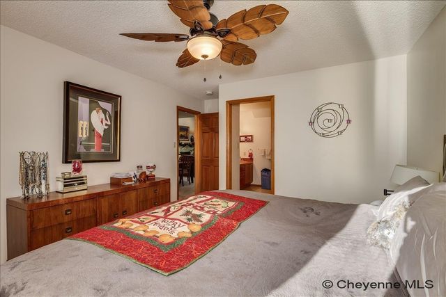 5419 HYNDS BLVD, Cheyenne, WY 82009