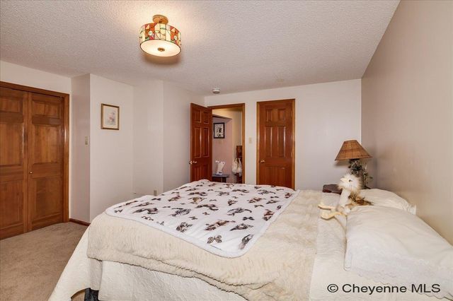 5419 HYNDS BLVD, Cheyenne, WY 82009