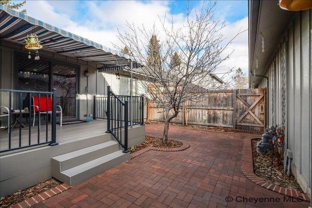 5419 HYNDS BLVD, Cheyenne, WY 82009
