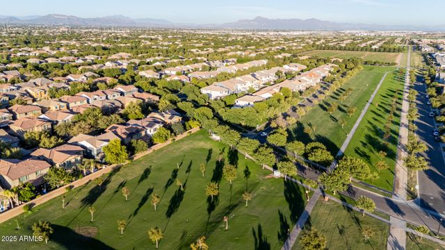 3955 E MESQUITE Street, Gilbert, AZ 85296