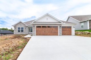 1977 N BOOKER DR, Columbia, MO 65202