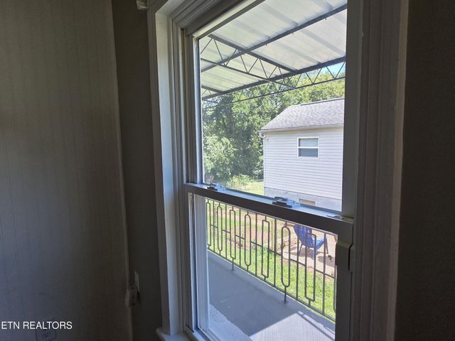 1809 Allen Ave, Knoxville, TN 37920