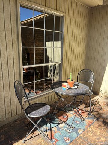 8811 Thatch, San Antonio, TX 78240