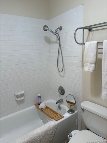 8811 Thatch, San Antonio, TX 78240