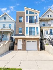 83 Stuyvesant Ave, Newark City, NJ 07106