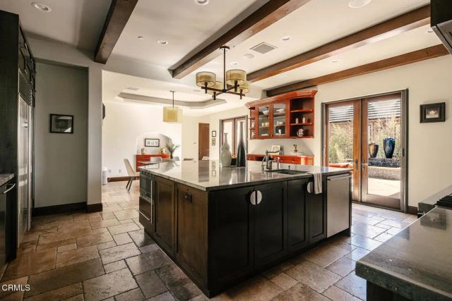 2330 Crystal Lane, Pasadena, CA 91107