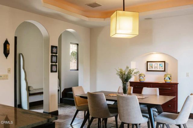 2330 Crystal Lane, Pasadena, CA 91107