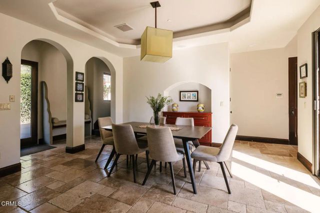 2330 Crystal Lane, Pasadena, CA 91107