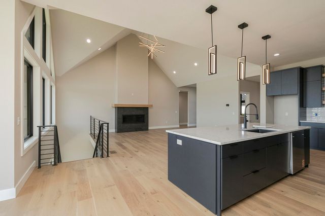 2066 N Unbridled Court, Springfield, MO 65802