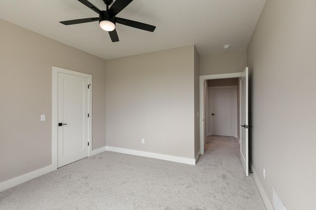 2066 N Unbridled Court, Springfield, MO 65802