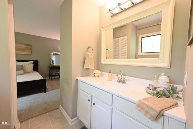 4100 Five Oaks Drive Unit 39, Durham, NC 27707