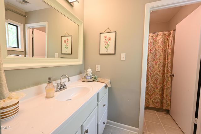 4100 Five Oaks Drive Unit 39, Durham, NC 27707