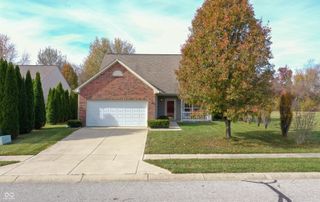 6626 Clary Circle Drive, Greenwood, IN 46143