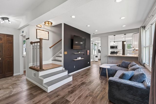1061 Ohio Street, West Saint Paul, MN 55118